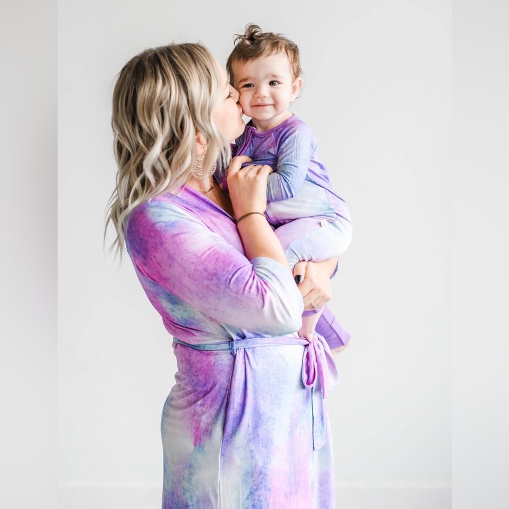 NWOT *RETIRED* Little Sleepies Women’s Purple Watercolor Robe